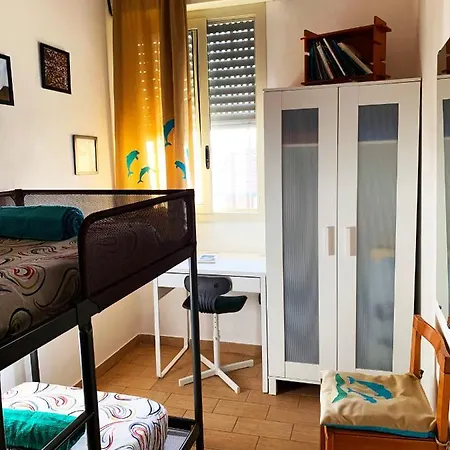 Viola Agnone Bagni
