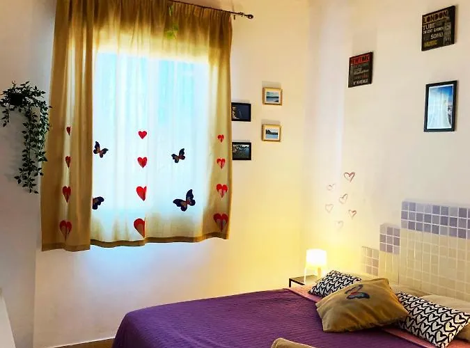 Feriehus Viola Agnone Bagni